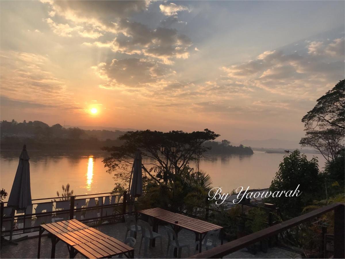 Day Waterfront Hotel Chiang Khong Exterior foto