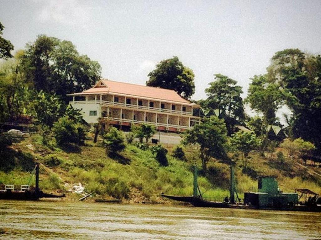 Day Waterfront Hotel Chiang Khong Exterior foto